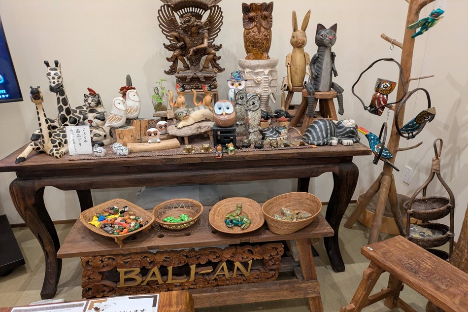 手作りのバリ雑貨を販売しているの知ってましたか？？