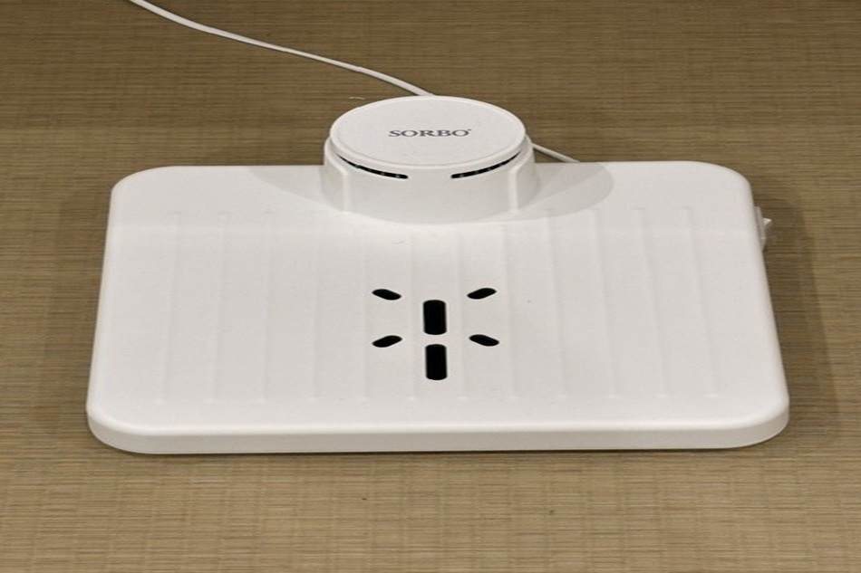 「いつもボクはここにいるよ！」あっ、それ体重計ではありません