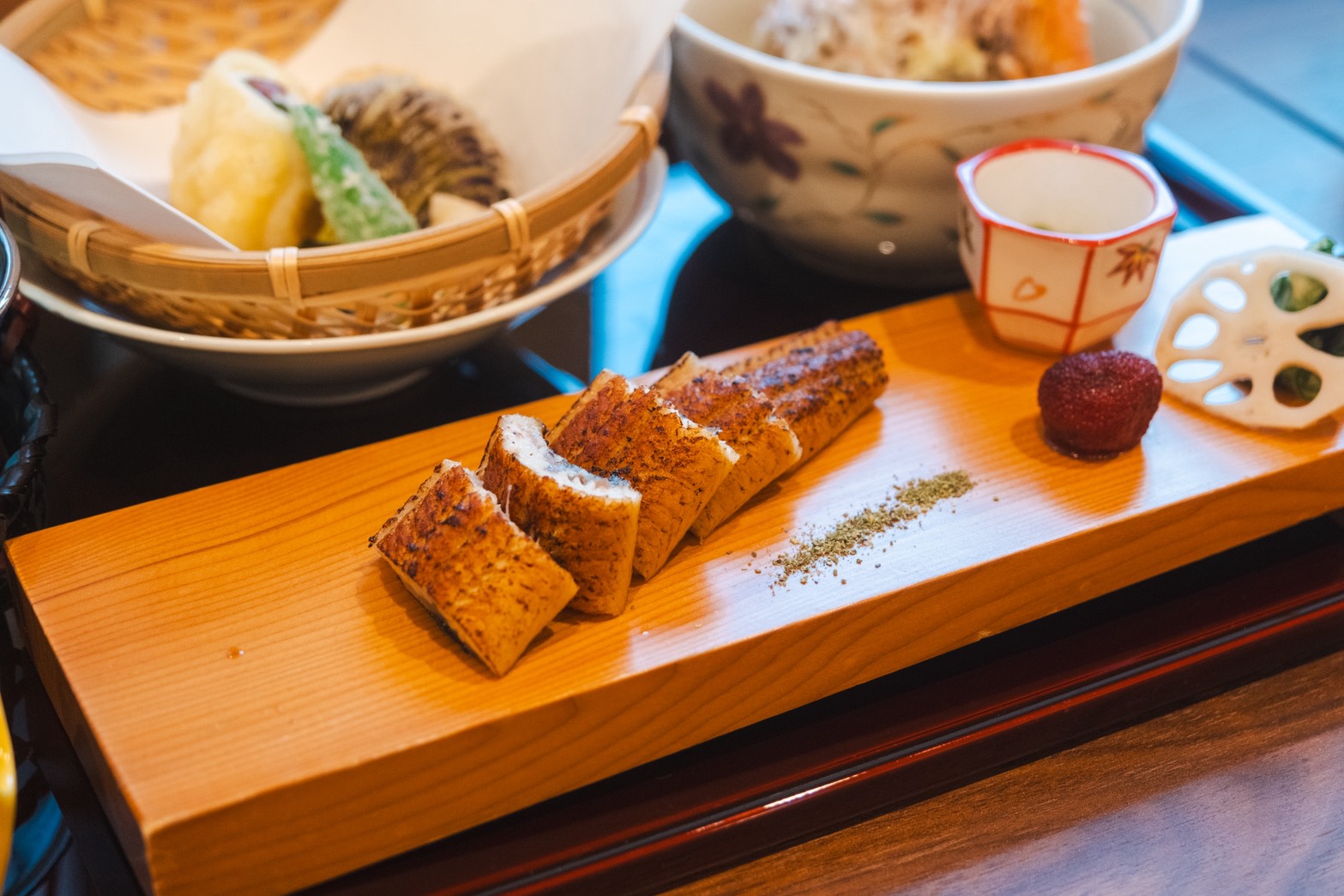 みっきー散歩㉔　美味しいもの集まれ(^з^)-☆　うなぎはやっぱり最高‼︎　※個人の感想です（笑）